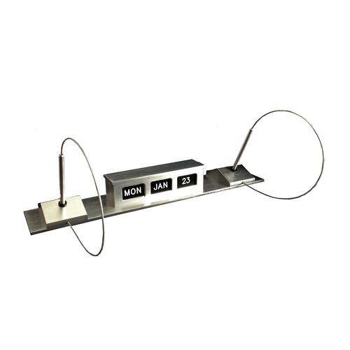 Perpetual Calendar with Self-Storing Date Inserts