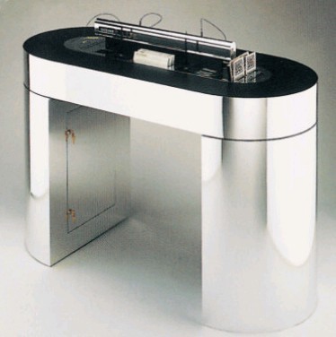 Oval Check Stand USDJ8911