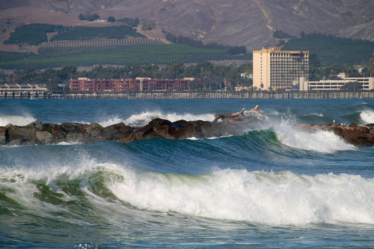 Waves and surf